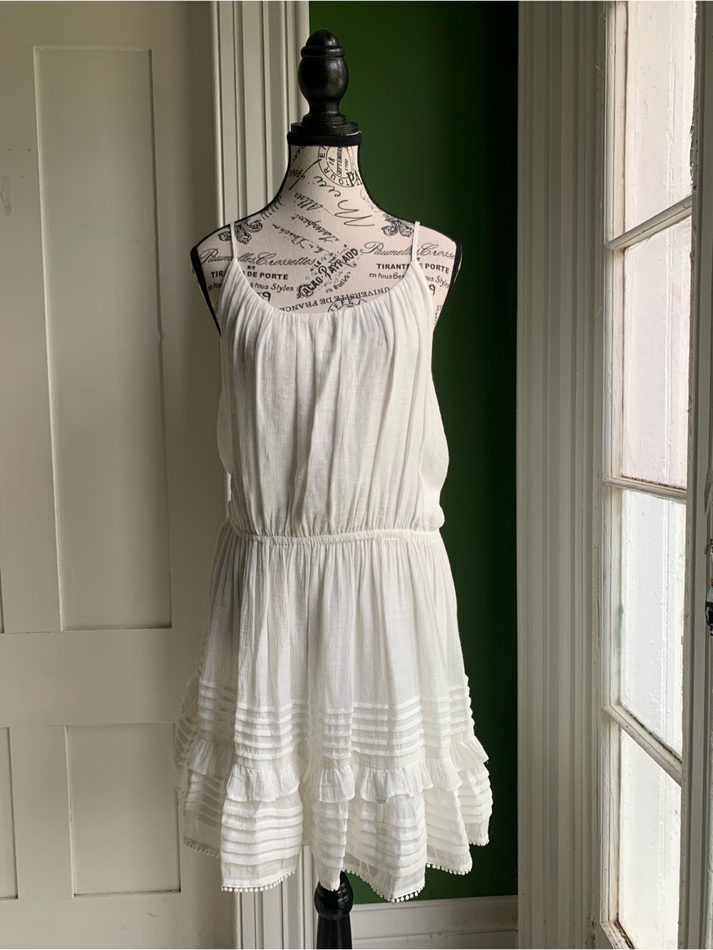 Mustard Seed White Blouson Ruffled Soft Cottagecore Dress Size Large